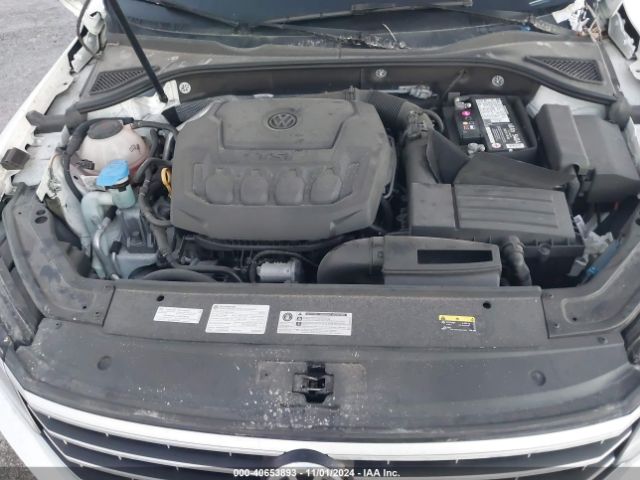1VWBA7A39JC007601 Volkswagen Passat 2.0t Se