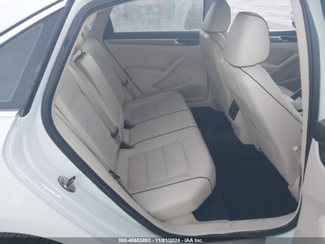 1VWBA7A39JC007601 Volkswagen Passat 2.0t Se