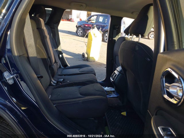 Jeep Cherokee Latitude 2016 1C4PJLCSXGW257541 Image 8