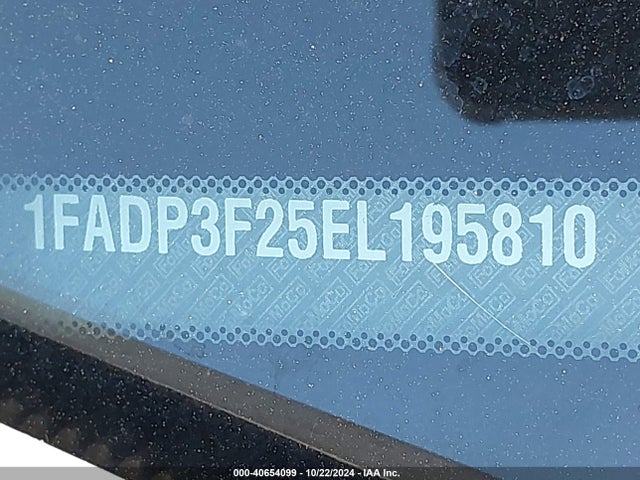 Ford FOCUS SE 2014 1FADP3F25EL195810 Image 18