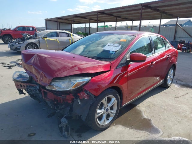 Ford FOCUS SE 2014 1FADP3F25EL195810 Image 2