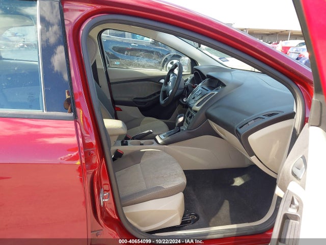 Ford FOCUS SE 2014 1FADP3F25EL195810 Image 5
