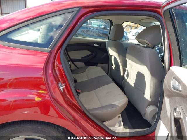 Ford FOCUS SE 2014 1FADP3F25EL195810 Image 8