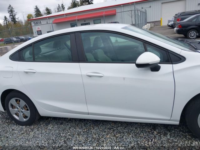 1G1BC5SM4H7187624 Chevrolet Cruze Ls Auto