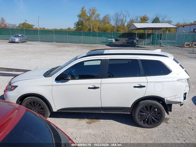 Mitsubishi Outlander Le 2.4 2020 JA4AZ3A33LZ003604 Image 14