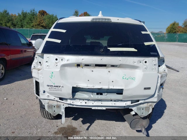 Mitsubishi Outlander Le 2.4 2020 JA4AZ3A33LZ003604 Image 16