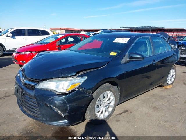 Toyota CAMRY LE 2015 4T4BF1FK9FR446172 Image 2