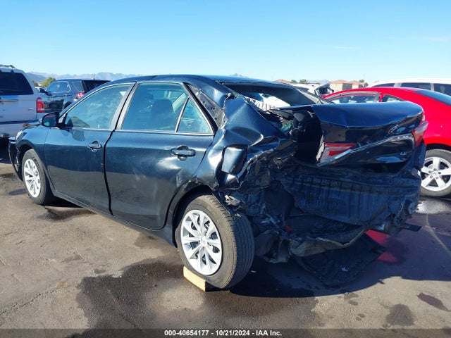 Toyota CAMRY LE 2015 4T4BF1FK9FR446172 Image 3
