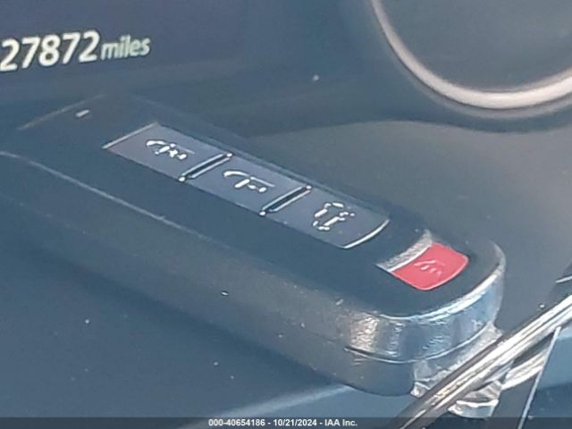 JA4AZ3A32EZ002480 Mitsubishi Outlander Se