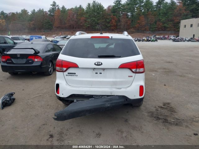 5XYKTDA66FG636399 KIA SORENTO LX