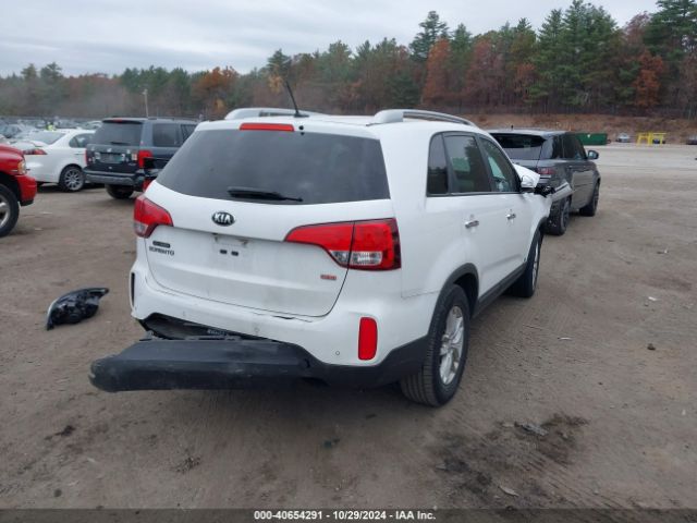 5XYKTDA66FG636399 KIA SORENTO LX