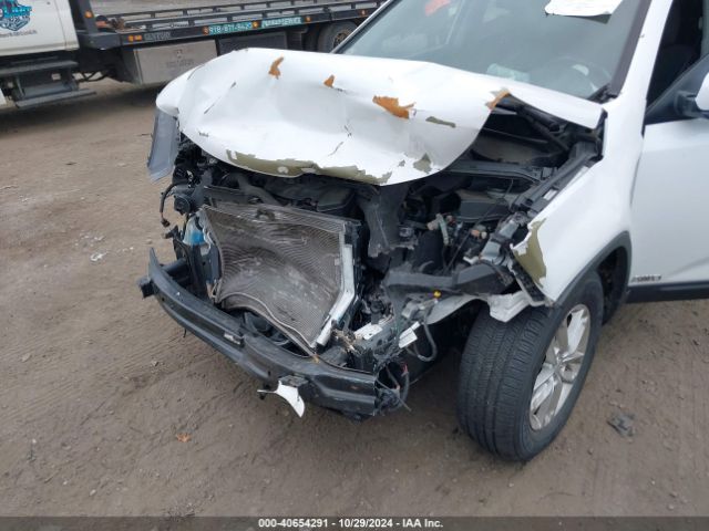5XYKTDA66FG636399 KIA SORENTO LX