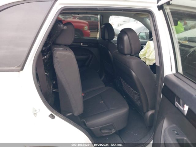 5XYKTDA66FG636399 KIA SORENTO LX