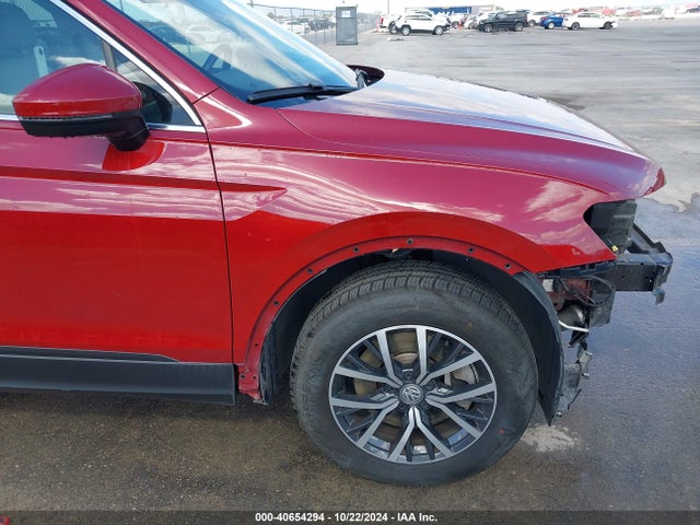 3VV3B7AX6KM099792 Volkswagen Tiguan 2.0t Se/2.0t Sel/2.0t Sel R-line/2.0t Sel R-line Black