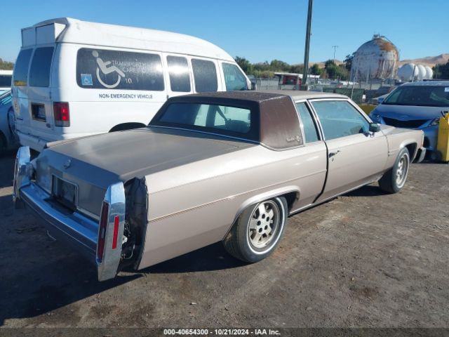 1983 CADILLAC DEVILLE 1G6AD4783D9142505 Photo 3