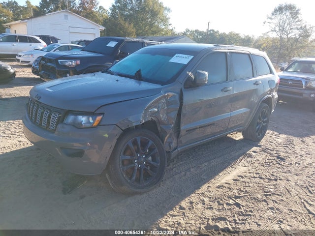 1C4RJEAG1MC657195 Jeep Grand Cherokee Laredo X 4x2