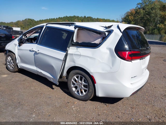 Chrysler Pacifica Touring L 2023 2C4RC1BG4PR573806 Image 3
