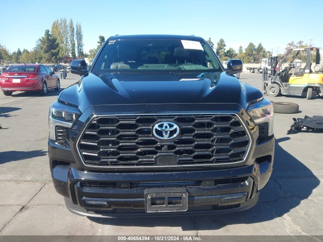 Toyota Sequoia Platinum 2023 7SVAAABA7PX009346 Image 13