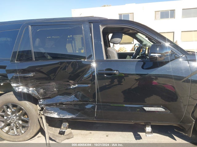 Toyota Sequoia Platinum 2023 7SVAAABA7PX009346 Image 14