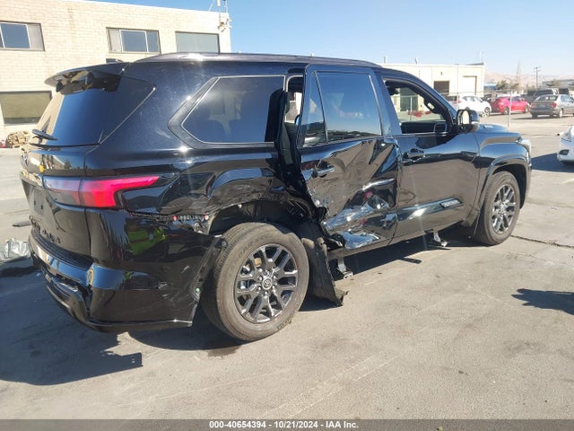 Toyota Sequoia Platinum 2023 7SVAAABA7PX009346 Image 4