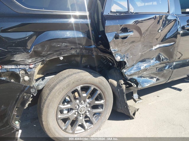 Toyota Sequoia Platinum 2023 7SVAAABA7PX009346 Image 6