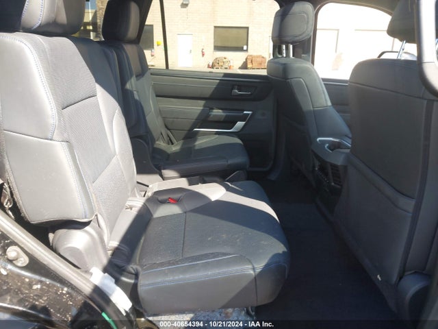 Toyota Sequoia Platinum 2023 7SVAAABA7PX009346 Image 8