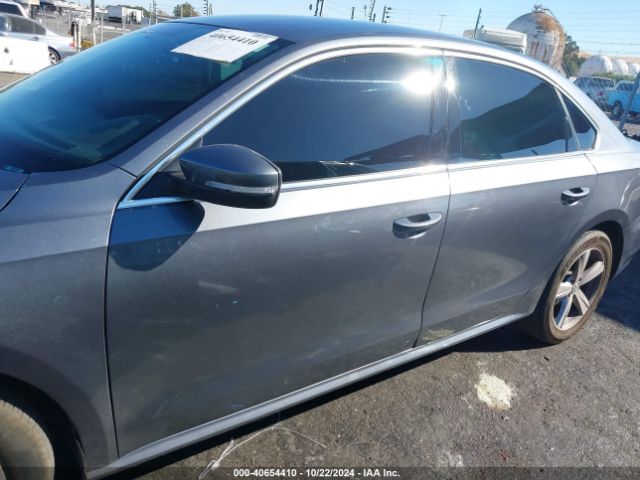 1VWBV7A38FC094788 Volkswagen Passat 2.0l Tdi Se