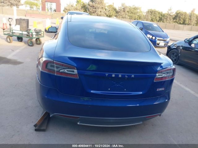 5YJSA1E45FF117185 Tesla Model S 85d/p85d