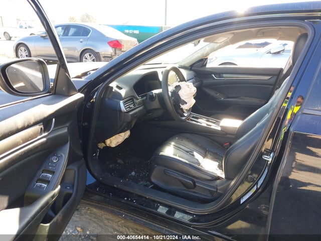 Honda ACCORD LX 2018 1HGCV1F10JA120088 Image 5