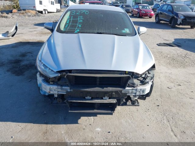 3FA6P0HD7JR276969 Ford FUSION SE