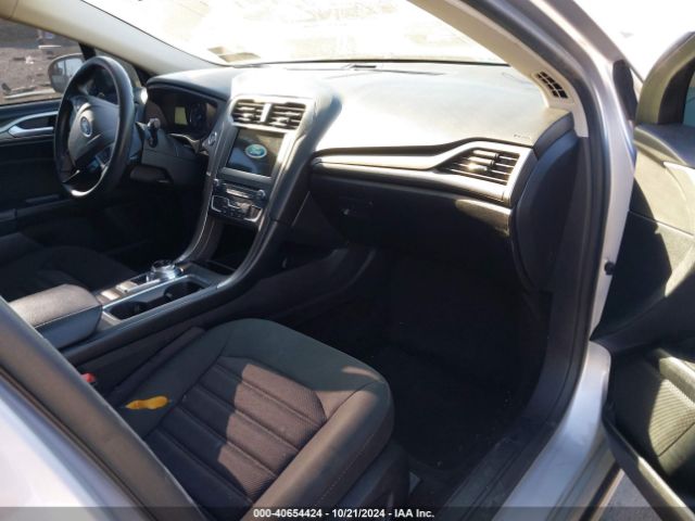 3FA6P0HD7JR276969 Ford FUSION SE