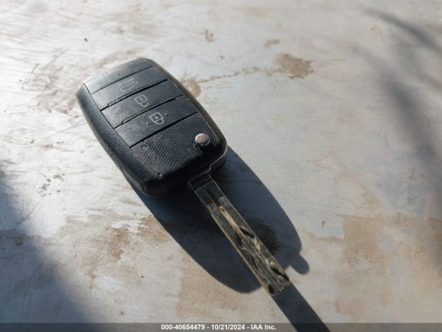 5XXGM4A79FG401964 KIA Optima Lx