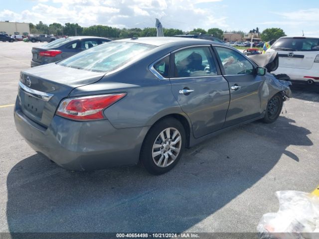 1N4AL3AP3FN407725 Nissan Altima 2.5 S