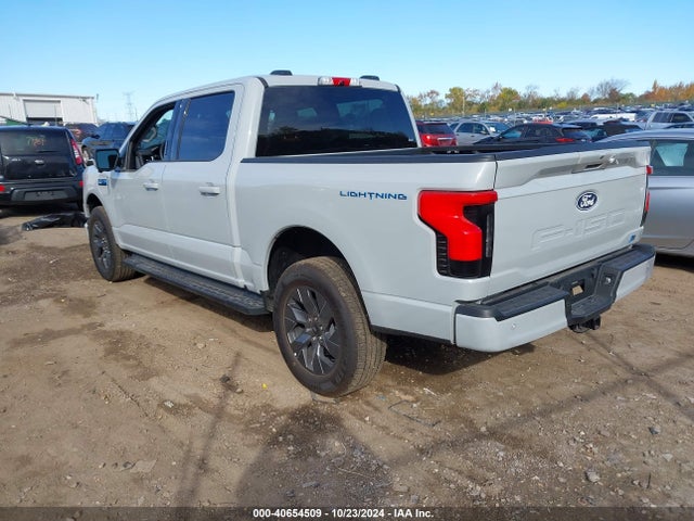 1FT6W3L76RWG04021 Ford F-150 Lightning Flash