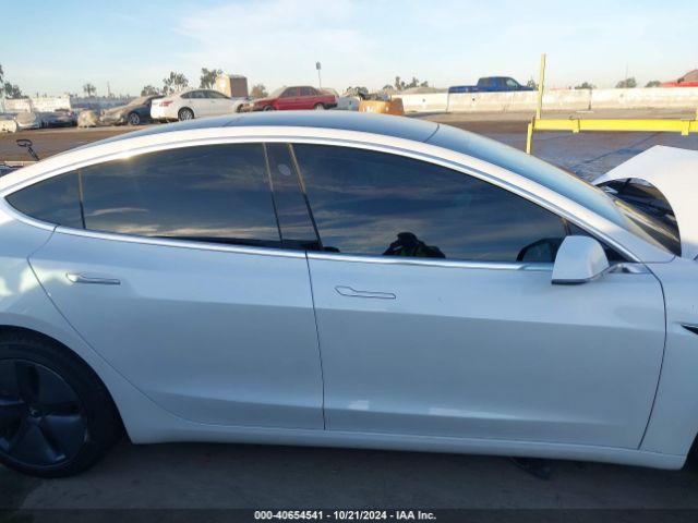 5YJ3E1EA0LF669834 Tesla Model 3 Standard Range Plus Rear-wheel Drive/standard Range Rear-wheel Drive
