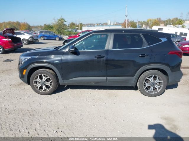 KNDERCAA7M7136403 KIA SELTOS EX