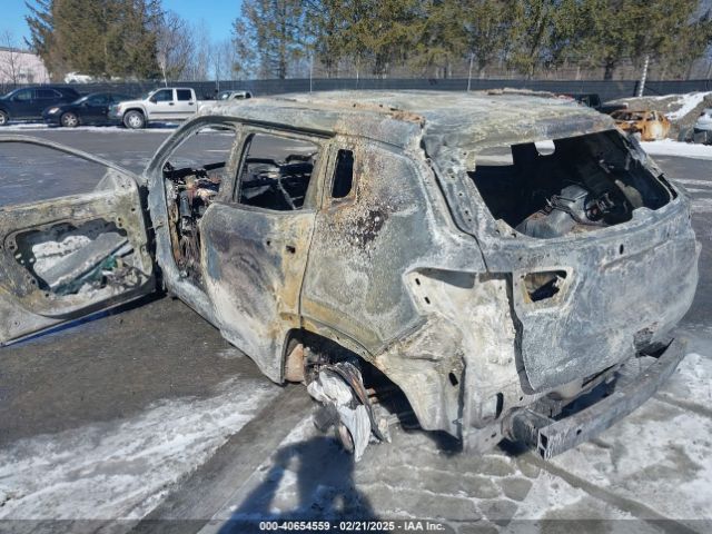 2019 JEEP COMPASS 3C4NJDBB3KT760907 Photo 2