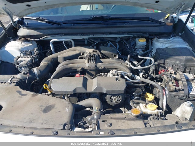 Subaru Outback 2.5i Premium 2017 4S4BSAFC5H3295855 Image 10