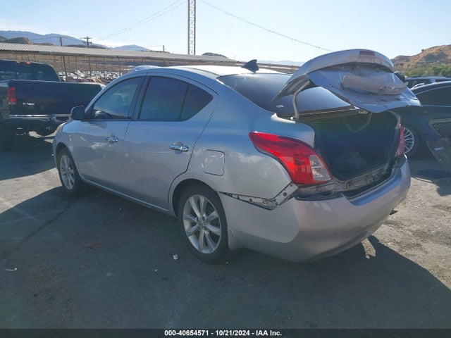 Nissan Versa 1.6 Sl 2014 3N1CN7AP7EL805896 Image 3