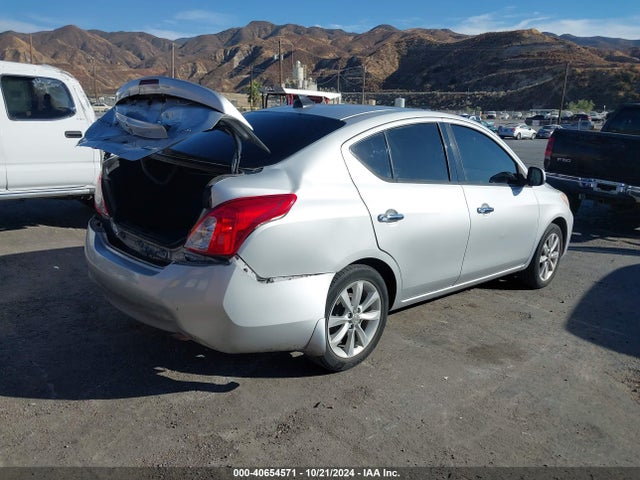Nissan Versa 1.6 Sl 2014 3N1CN7AP7EL805896 Image 4