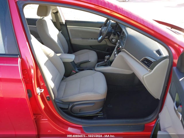 5NPD84LF1LH584272 Hyundai ELANTRA SEL