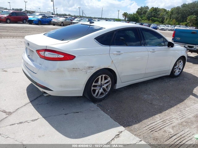Ford FUSION SE 2014 1FA6P0HD6E5374447 Image 4