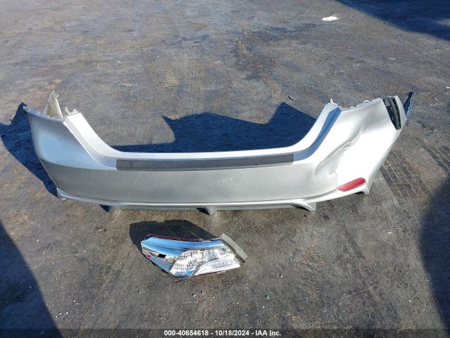 Toyota CAMRY SE 2018 4T1B11HK7JU094577 Image 12
