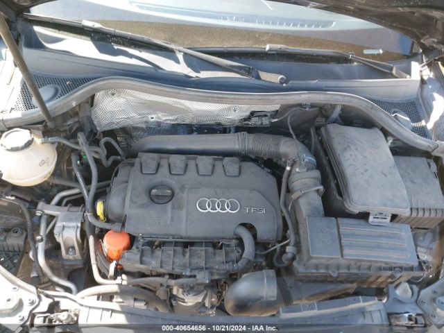 WA1BCCFS5JR024716 Audi Q3 2.0t Premium/2.0t Sport Premium