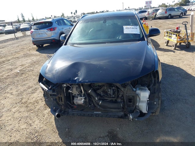 WA1BCCFS5JR024716 Audi Q3 2.0t Premium/2.0t Sport Premium