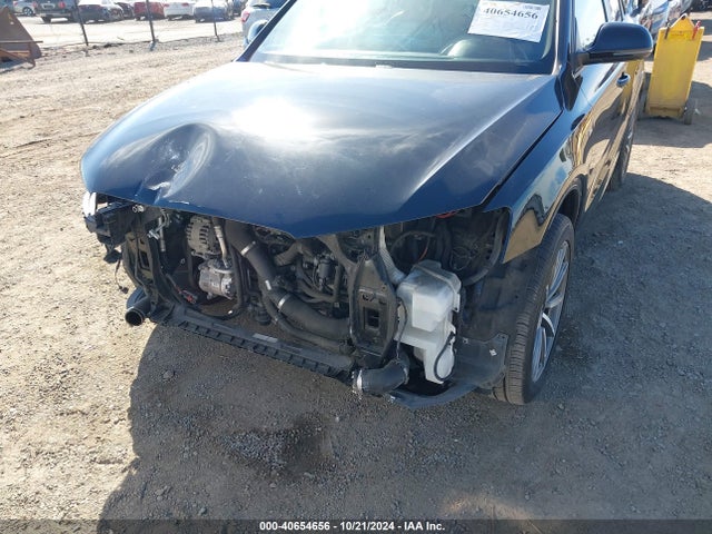 WA1BCCFS5JR024716 Audi Q3 2.0t Premium/2.0t Sport Premium