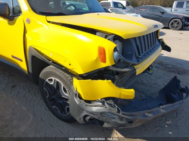 ZACCJBCT6FPC49966 Jeep Renegade Trailhawk