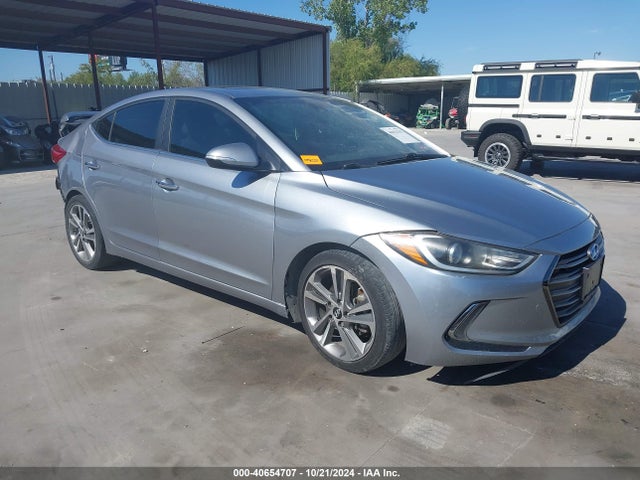 2017 5NPD84LF2HH082507 main image