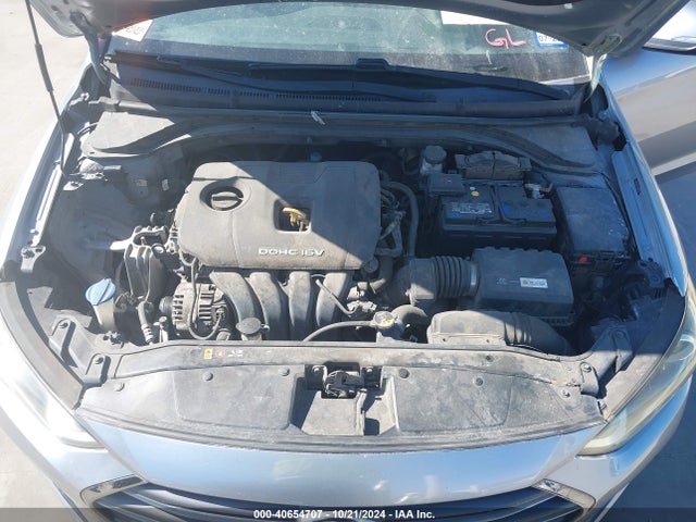 Hyundai Elantra Limited 2017 5NPD84LF2HH082507 Image 10