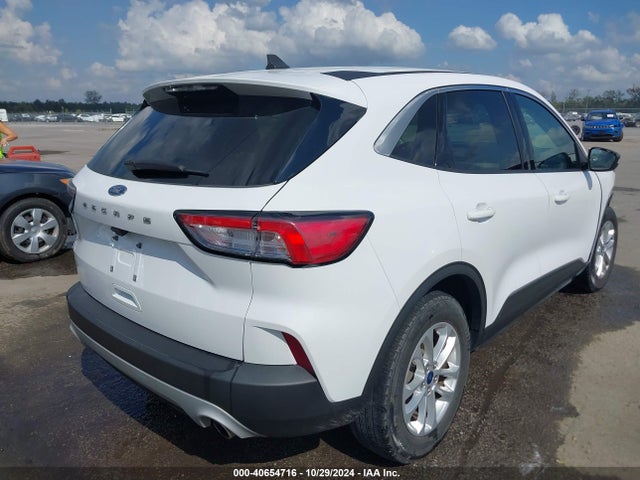 Ford ESCAPE SE 2021 1FMCU0G61MUA97652 Image 4